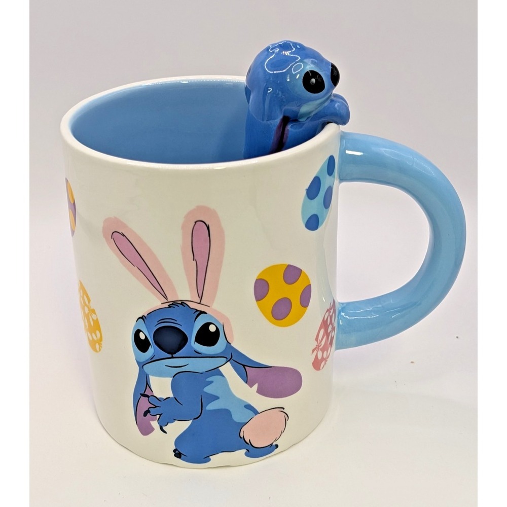 Disney Stitch Mug 3D Coffee Mug, Zrike Brands 20 oz Peeking over top of cup